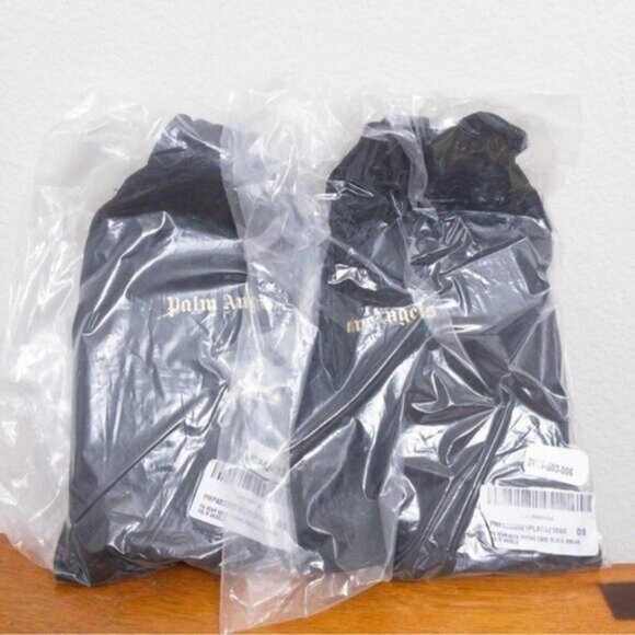 NWT Palm Angels Kill The Bear iPhone 11 Pro Case Black Teddy Lanyard - Picture 5 of 5